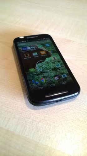 Nette Motorola Moto E met alle toebehoren en GARANTIE