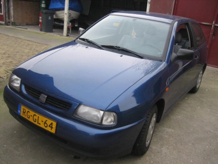 Nette Seat Ibiza 1.4 met kapotte klepveer