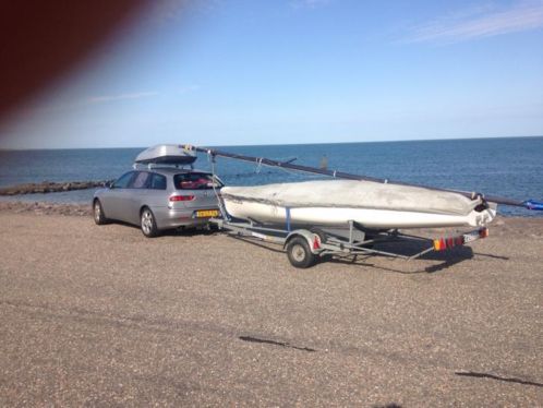 Nette snelle 470 zeilboot