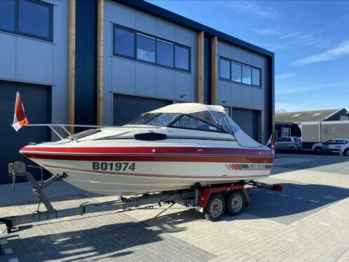 Nette speedboot met trailer en motor