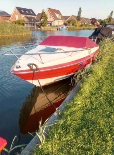 Nette vaarklare maxum 2100 mercruiser 4.3 v6