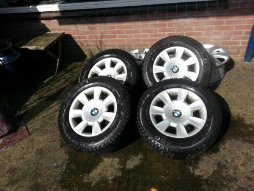 Nette velgen set origineel bmw e39 5x120 15inch