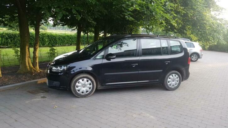 Nette volkswagen touran 1.6 tdi bleumotion