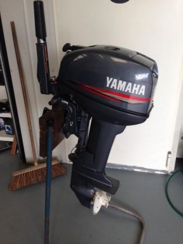 nette Yamaha 9.9 pk 2 takt,kortstaart,knuppelbediening