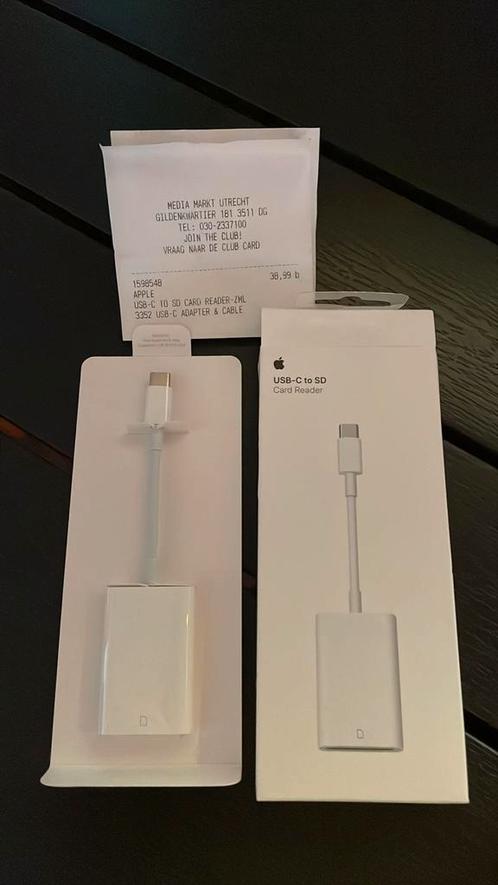 Never used - Apple - USB-C to SD