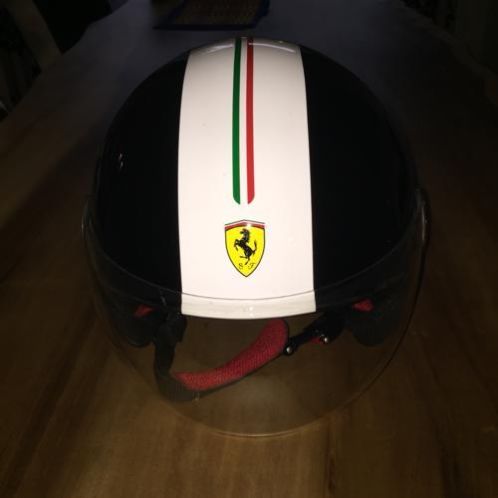NEWMAX Fashion Ferrari helm maat XL 