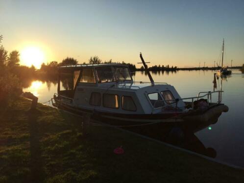 Niet te missen kans TE KOOP motorboot Doerak 703