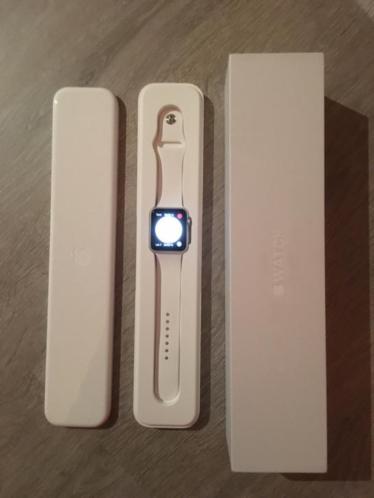 Nieuw Apple Watch Sport Zilver 42mm met witte Sportband