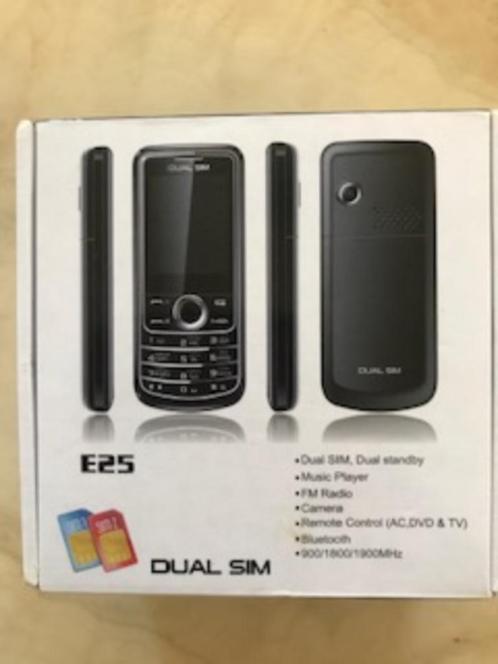 Nieuw Dual Sim telefoon model E25