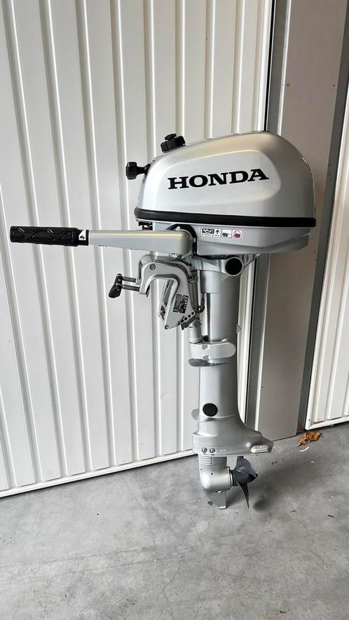 Nieuw Honda 5pk buitenboordmotor Langstart.