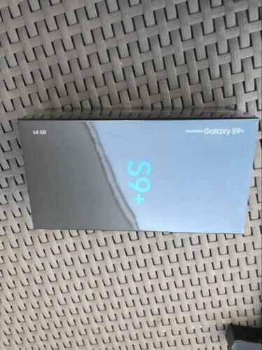 Nieuw in doos geseald Samsung Galaxy S9 plus 64GB black