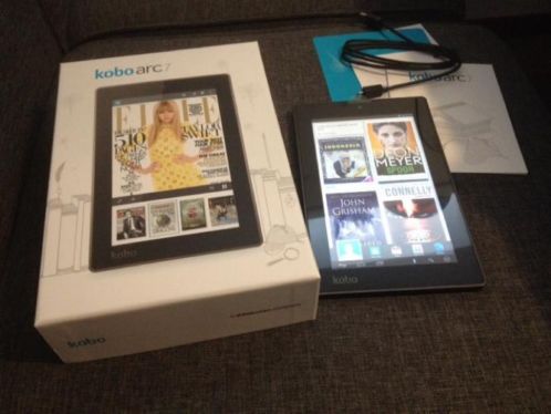 Nieuw in doos, KOBO Arc 7 bijna 400 leuke boeken staan er op