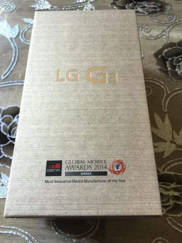 Nieuw in doos LG G3 black gold edition verzegeld in doos 