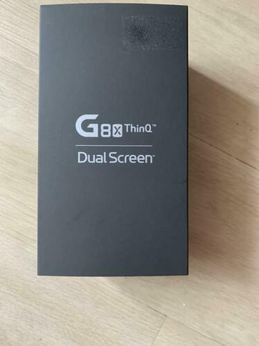 Nieuw in doos LG G8X ThinQ Dual screen telefoon