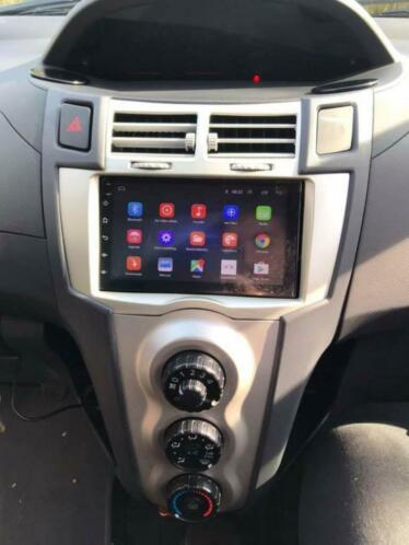 Nieuw in doos Multimedia Radio MP5 Toyota Yaris 2 met stuurb