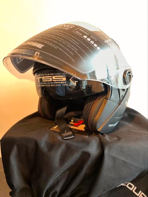 Nieuw Nooit gedraagde Scooter-Motorhelm met 2x zonscherm