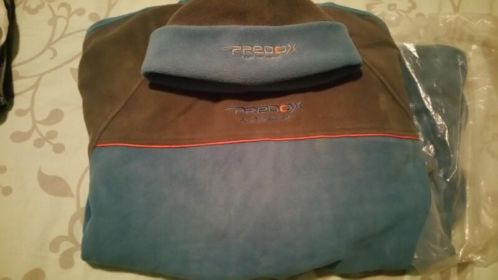 NIEUW Predox isolatie fleece vest, maat XL incl. Muts