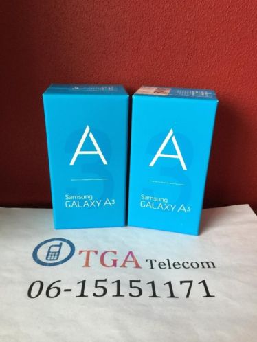 NIEUW Samsung Galaxy A3 ZWART WITZILVER 2J GARANTIE  BON