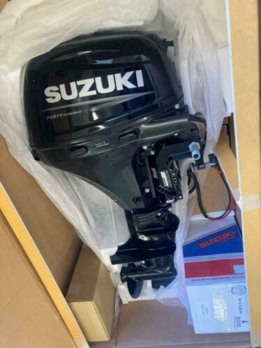 NIEUW Suzuki buitenboordmotor EFI2021, 20PK afstandbediening