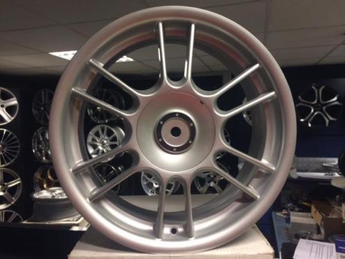 NIEUWE 17 inch 5x115 aluminium sportwielenset voor Chevrolet