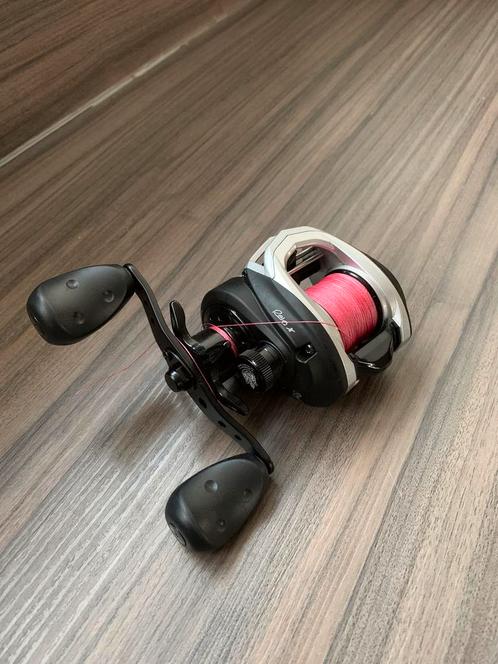 Nieuwe Abu Garcia Revo X reelmolen  gevl lijn, 8 lagers