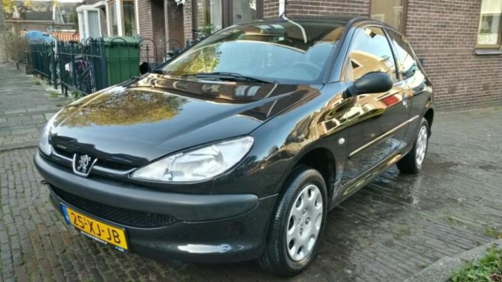 Nieuwe APK Peugeot 206 NAP HDI 2007