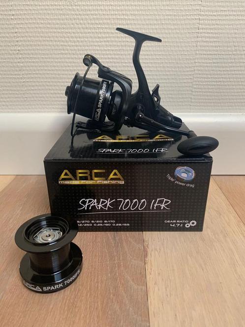 Nieuwe Arca Spark 7000 baitrunner molen, 8 lagers