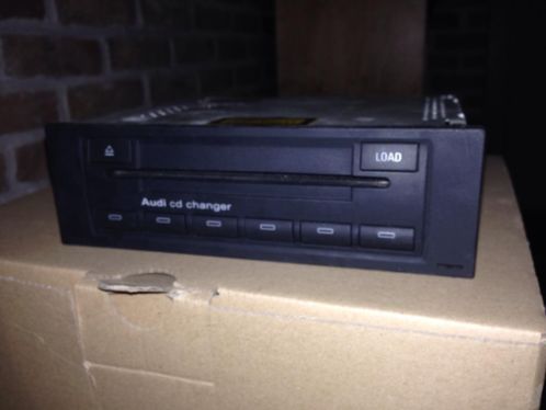 NIEUWE Audi CD changer cd wisselaar