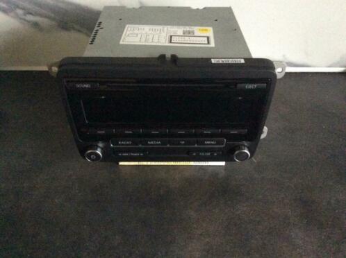 Nieuwe autoradio met bluetooth en CD voor VW Transporter