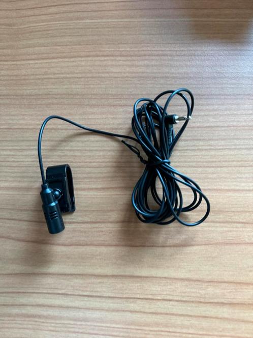 Nieuwe autoradio microfoon te koop wegens overcompleet