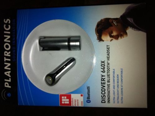 Nieuwe bluetooth headsets, 2 stuks aanwezig