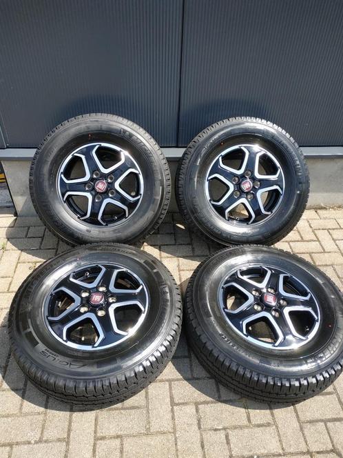 nieuwe camper velgen 5x 130  michelin 22575r16 cp banden