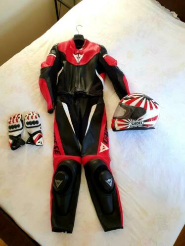 Nieuwe Dainese motorpak voor vrouwen maat 46 (sm) 2-delig 