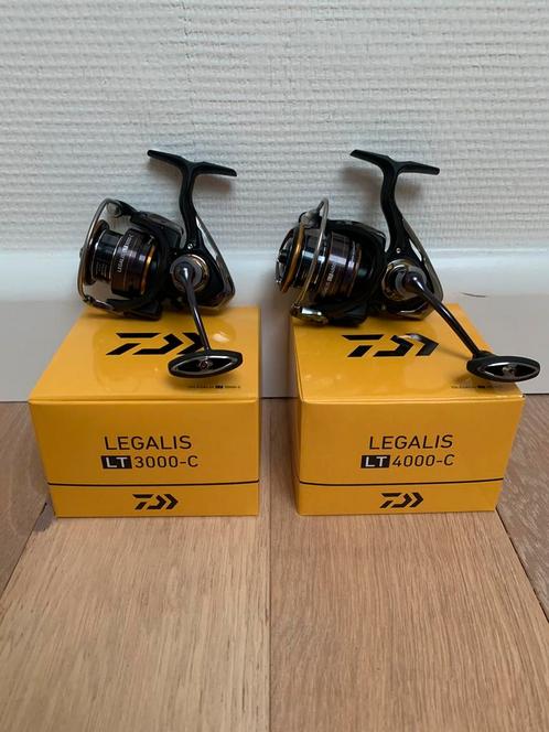 Nieuwe Daiwa Legalis LT 3000-C amp 4000-C molens, 5 lagers