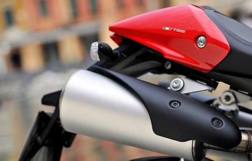 Nieuwe Ducati Monster 796 originele uitlaten
