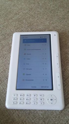 Nieuwe ereader  ongeveer 1200 ebooks (incl. Verzendkosten)