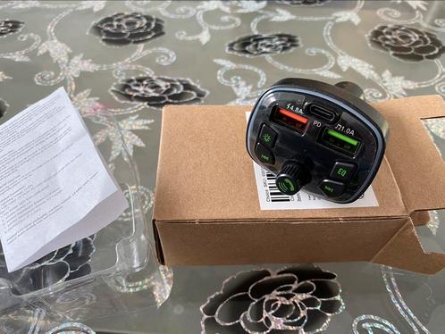 NIEUWE FM Transmitter met Bluetooth usb mp3 voor in de auto