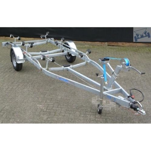 Nieuwe Freewheel Boottrailer - Botentrailers - Sunway -