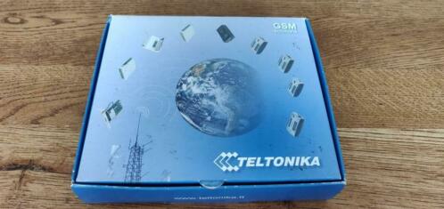 Nieuwe GPS tracker TELTONIKA FM 2200 met een externe antenne