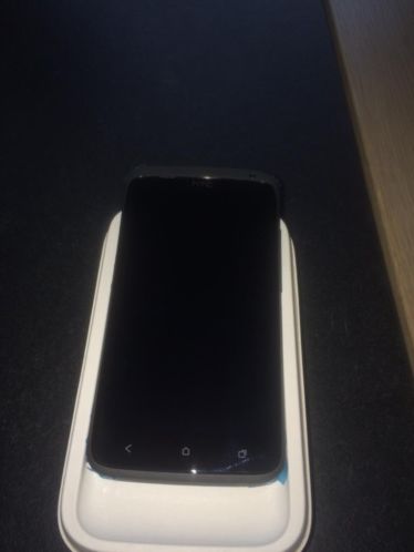 NIEUWE HTC ONE X 16gb
