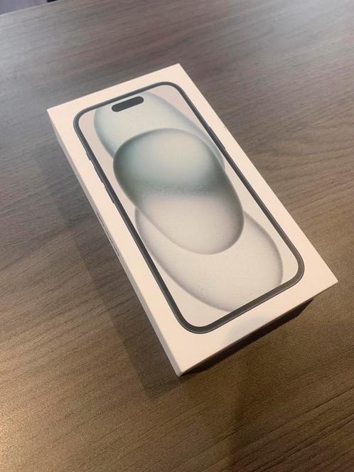 Nieuwe iPhone 15 in doos geseald