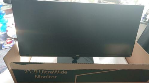 Nieuwe LG 25 inch ultrawide game monitor met garantie