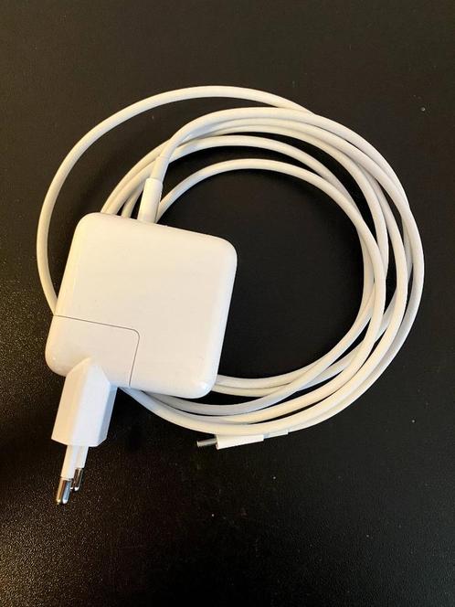 Nieuwe MacBook  iPad oplader 30W  USB-C kabel