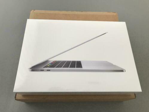 Nieuwe Macbook pro 2018 15 2.6ghz 16gb 512ssd garantie