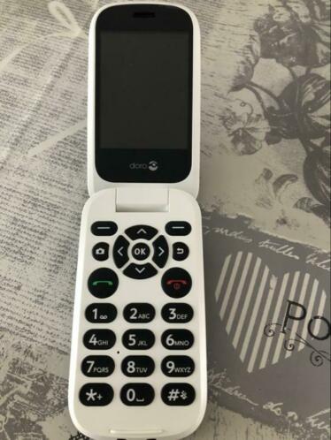 Nieuwe mobiele telefoon Doro 7060