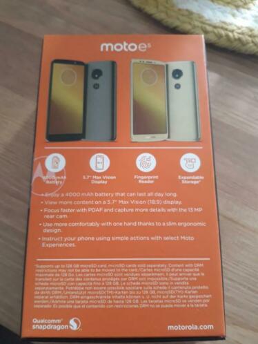 Nieuwe Motorola motoe5 in de doos