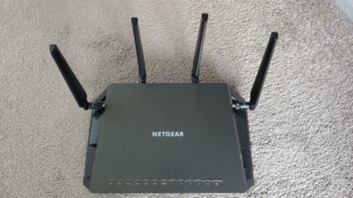 Nieuwe Netgear R7800 AC2600 snelle router van 22 maart 2019
