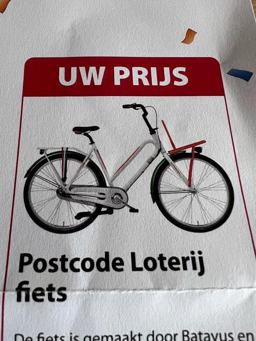 Nieuwe, nog op te halen postcode loterij fiets.
