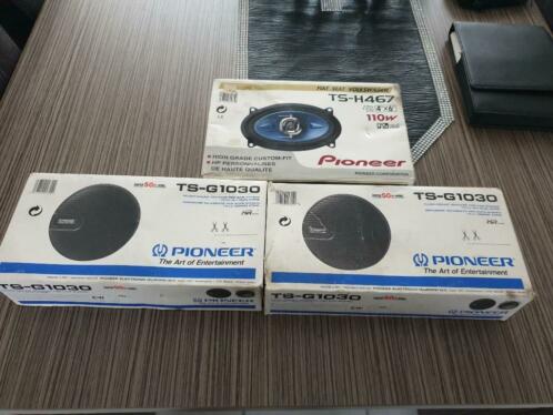 nieuwe pioneer speakers met doos