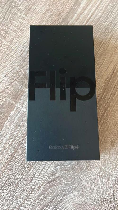 Nieuwe Samsung z4 flip